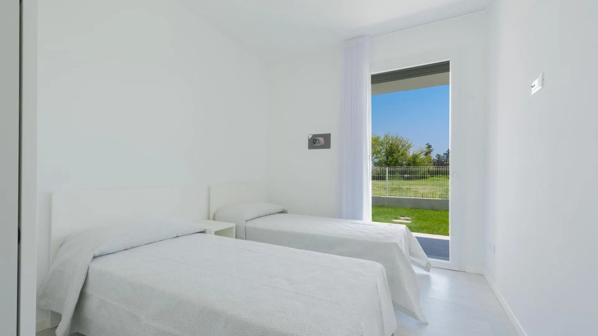 Kauai Apartments Τζεσόλο Λίντο