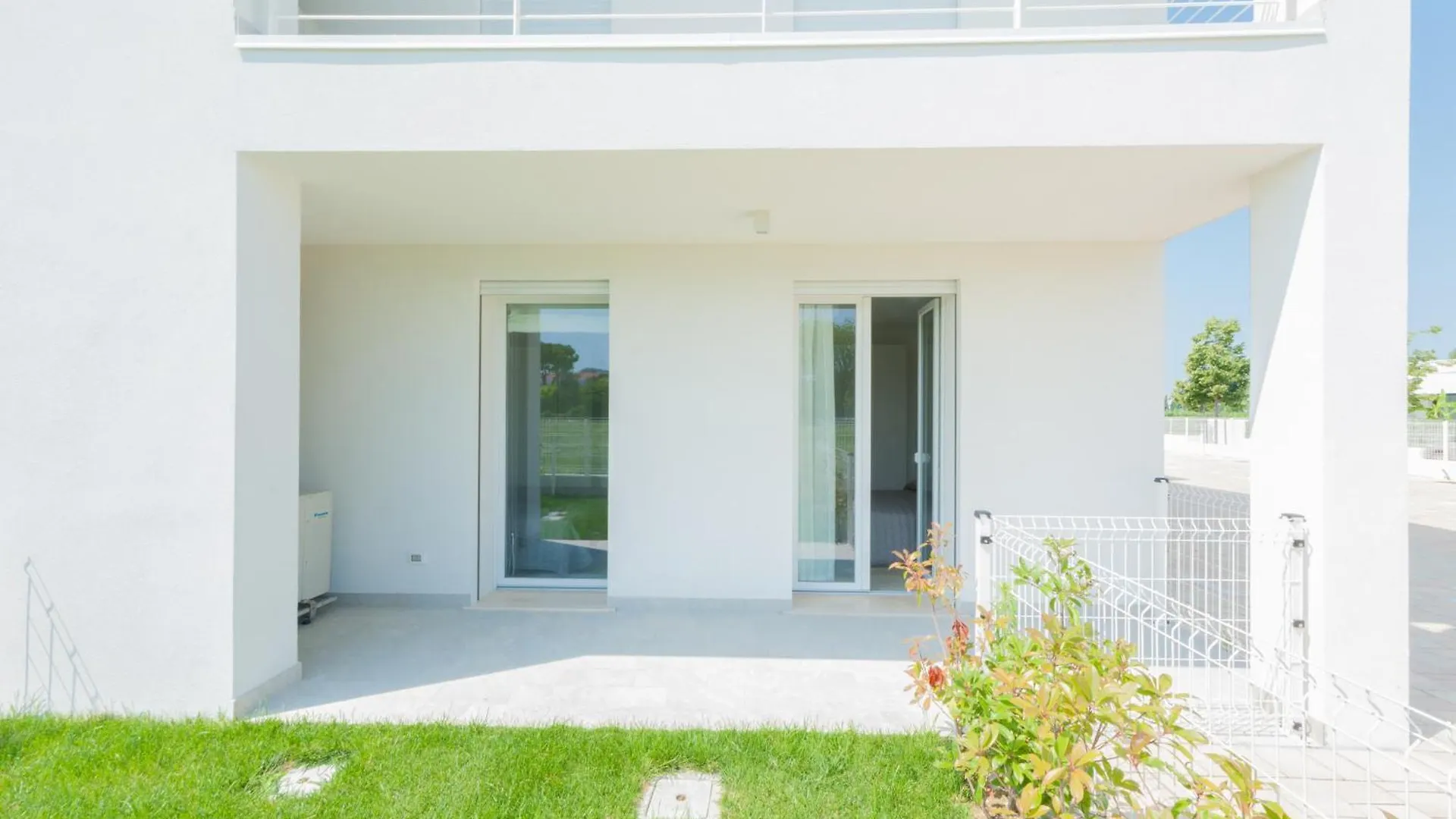 Kauai Apartments Lido di Jesolo 0*,  İtalya