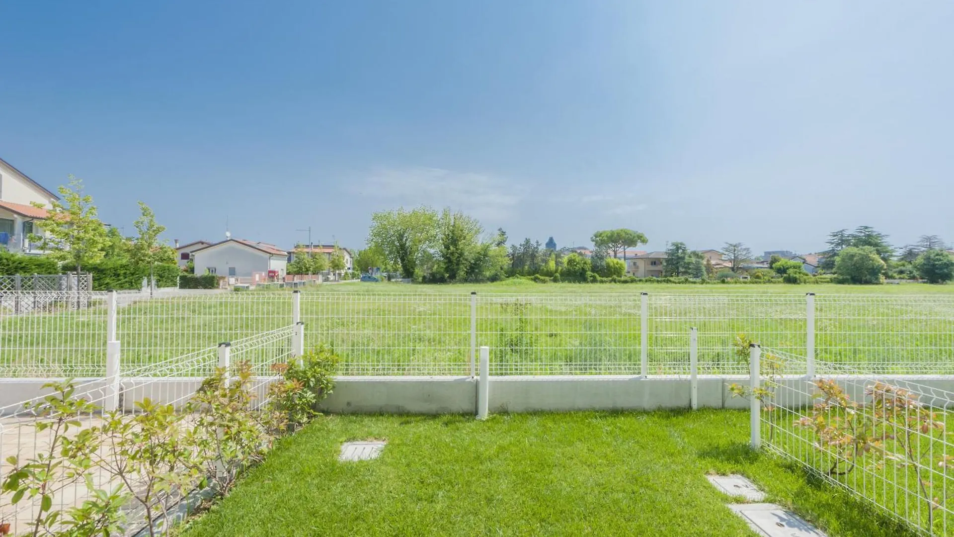 Kauai Apartments Τζεσόλο Λίντο