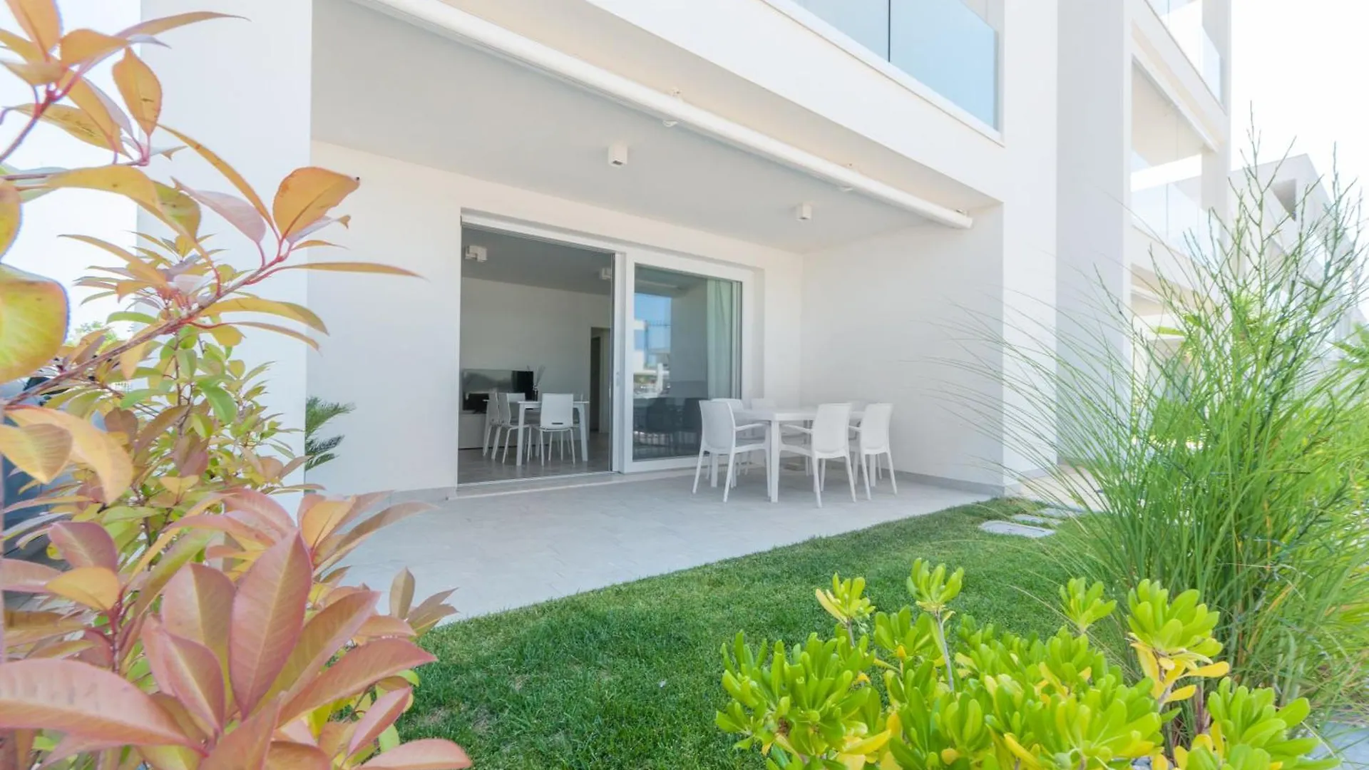 Kauai Apartments Lido di Jesolo 0*,